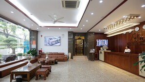 Reception - Bao Han Hotel (Bai Chay)
