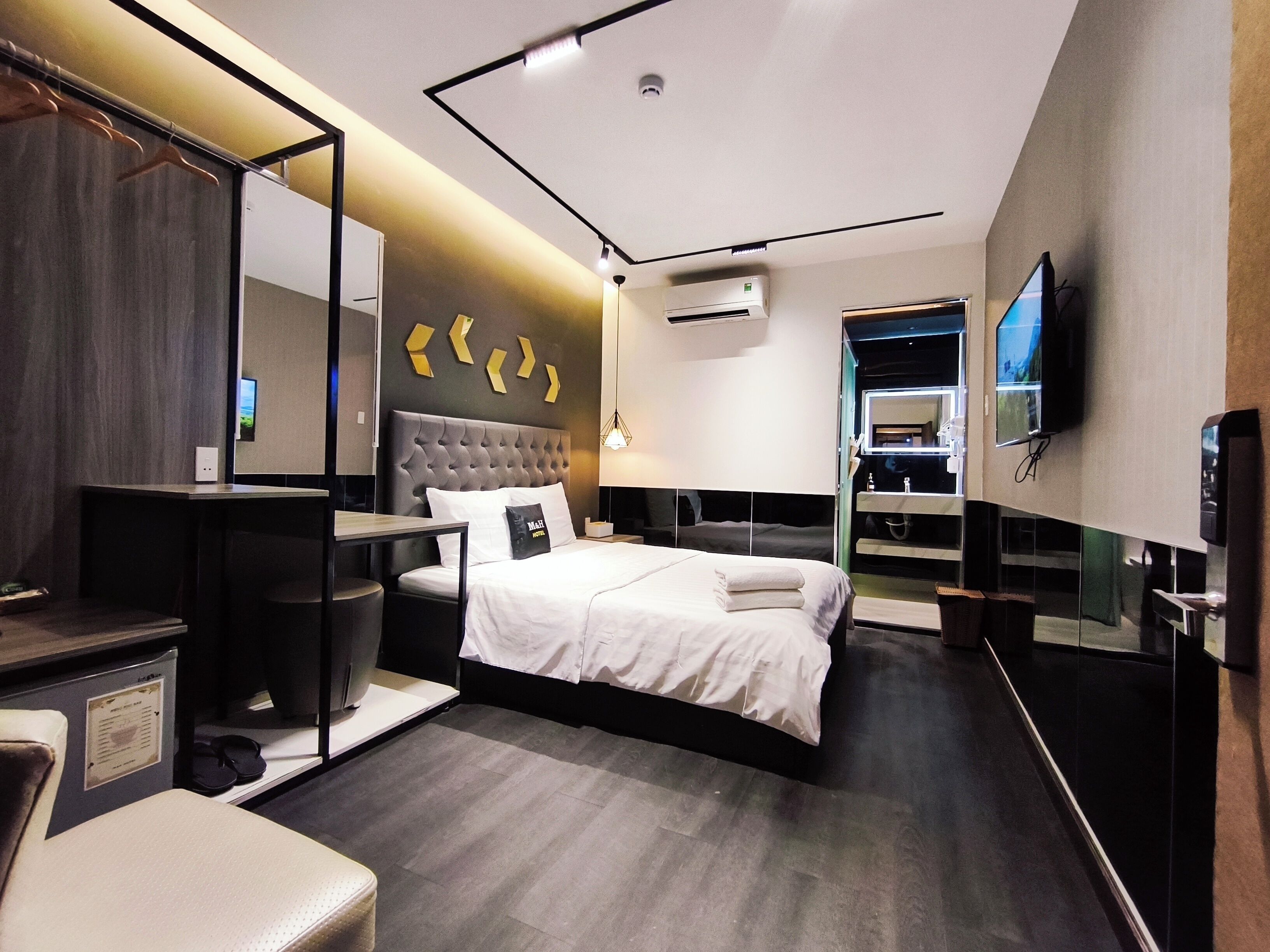 Chambre Supérieure, pas de fenêtre | Literie hypoallergénique, minibar, coffres-forts dans les chambres