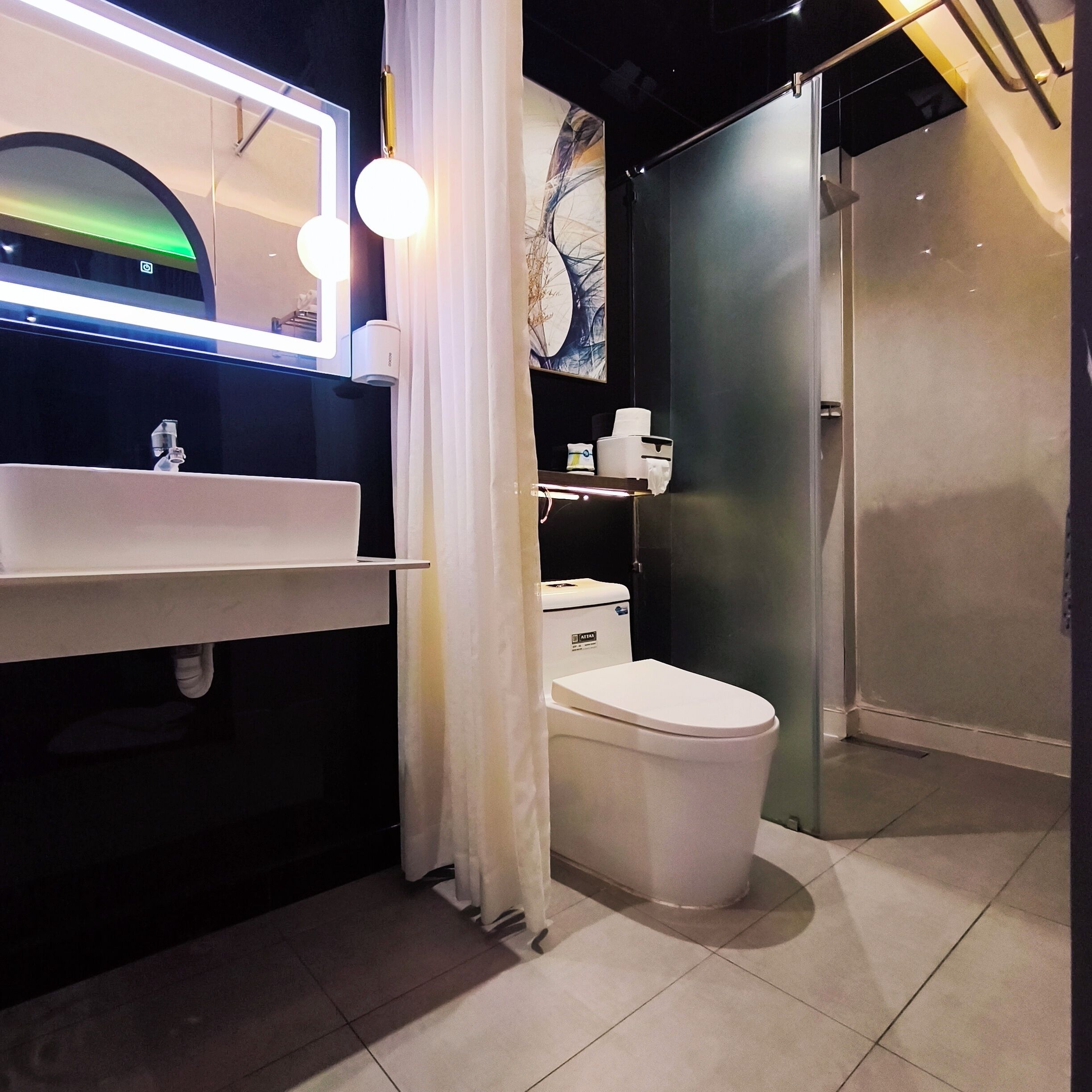 Foto - M&H Hotel