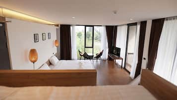 Balcony Suite | Espace de travail pour ordinateur portable, Wi-Fi gratuit