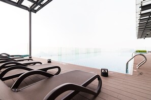 Sundeck - EkoCheras Luxury Suite (Kuala Lumpur)