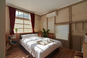 Tenku | Free WiFi - The Railway Hotel Koyasan Pilgrimage Railway (Kudoyama)
