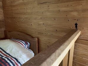 Interior - Ninjaart Furano Cottage (Furano)
