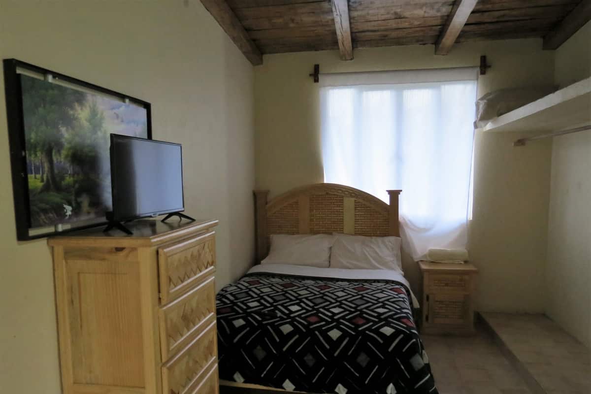 Standard Room | Bed sheets