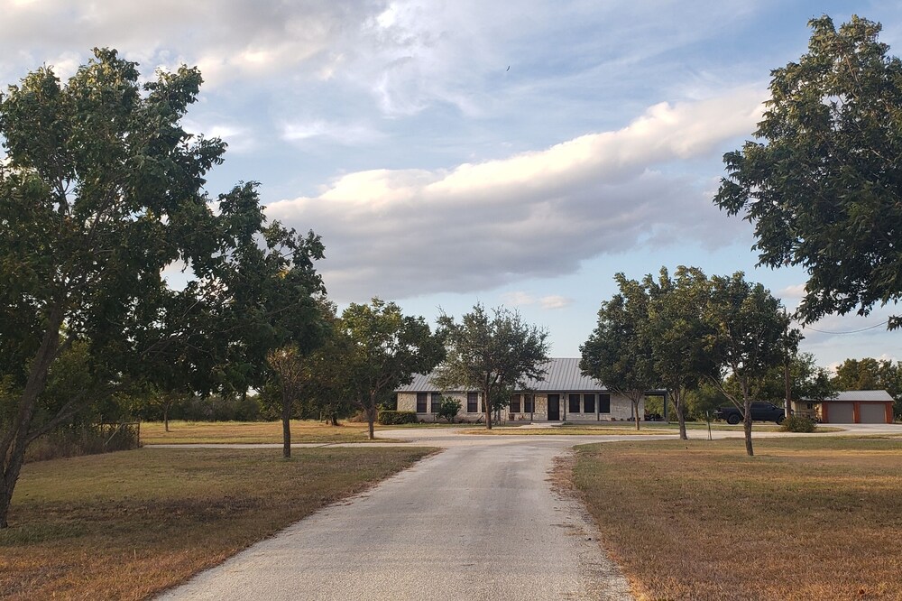 Castroville Modern Farm House