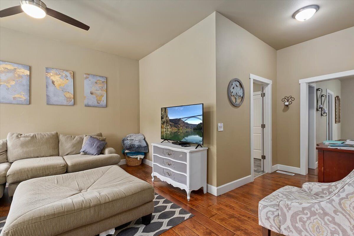 Casa De Reyes~Historic Wallace, Idaho~ Silver Valley's Hidden Gem