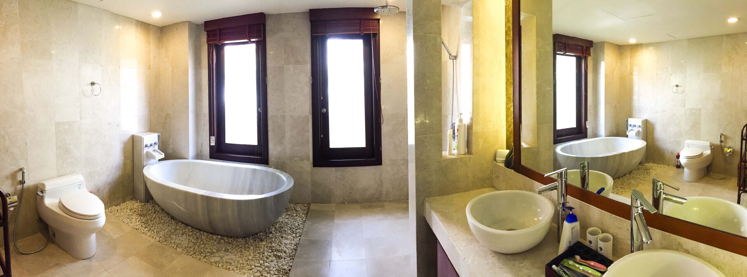 Combined shower/tub, hair dryer, towels, soap