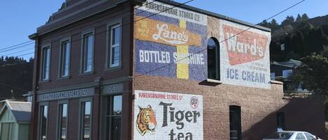 Parkplätze auf dem Gelände