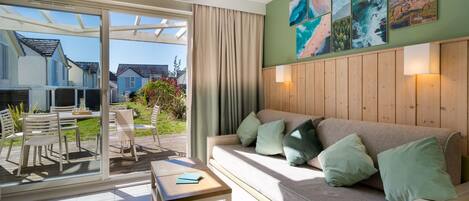 TV connectée, table de tennis de table