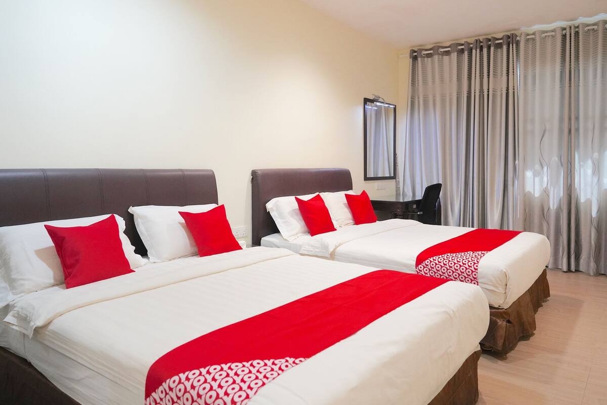 Desk, free WiFi, bed sheets