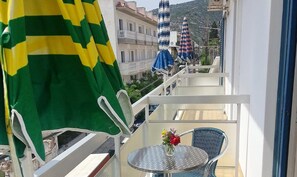 Double or Twin Room, Balcony | Balcony - Pension Gina (Troizinia)