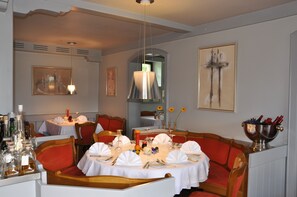 Breakfast, lunch, dinner served; garden views  - Landgasthof Geiersmühle (Michelstadt)