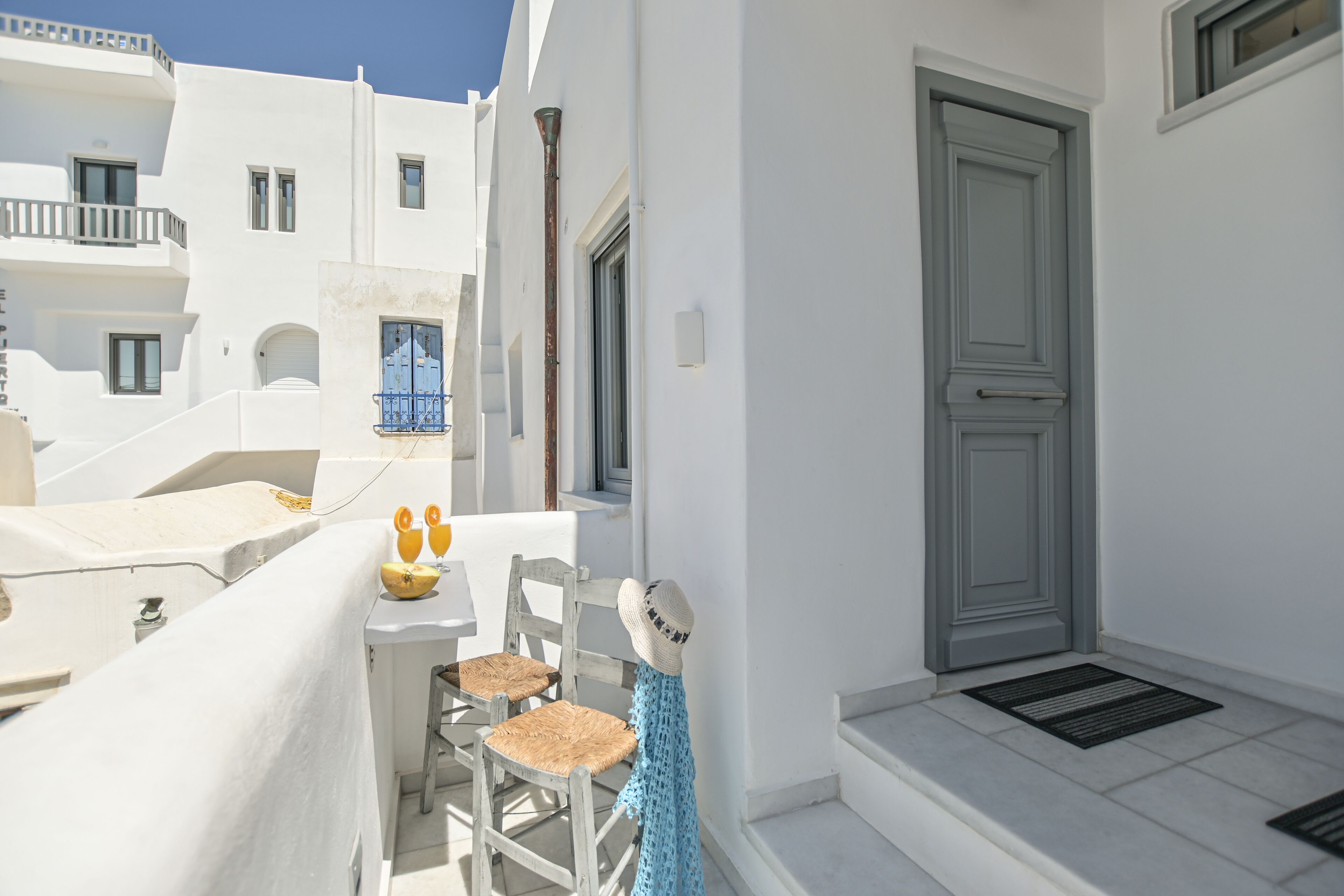 suite, 1 bedroom (v.s.ii suite 3) | living area