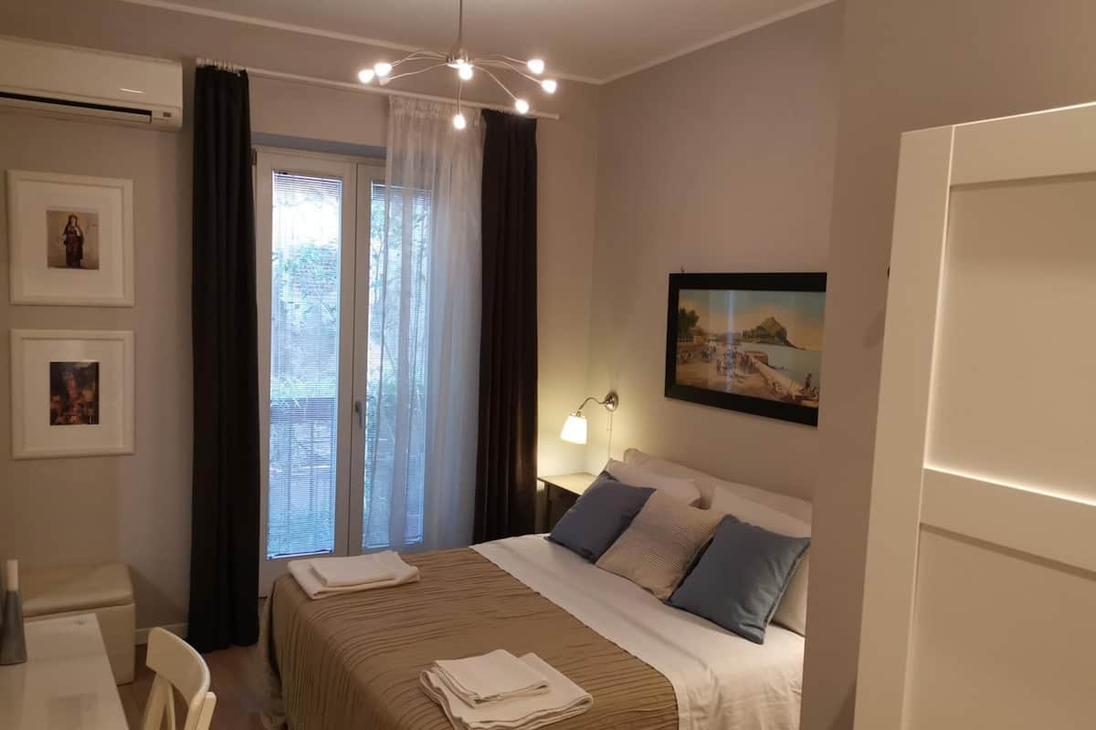 Kamar Double (Salinas) | Tirai kedap cahaya, Wi-Fi gratis, dan seprai linen
