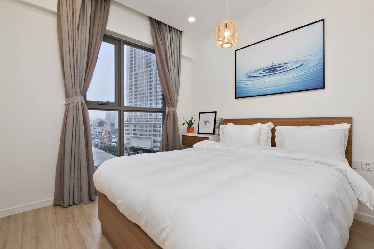 2 bedrooms, individually furnished, desk, laptop workspace