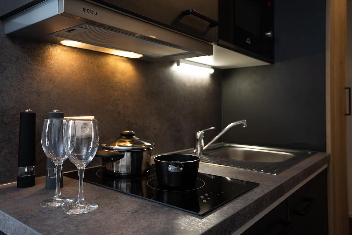 deluxe double room, kitchen | private kitchenette