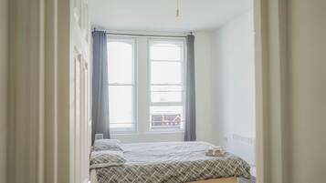 City Apartment | 1 bedroom, iron/ironing board, cribs/infant beds, free WiFi