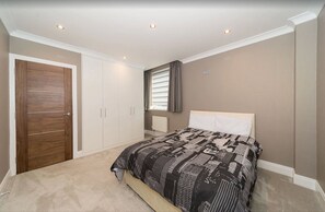 Family Apartment - Newly Refurbished Flat Hyde Park London (London)