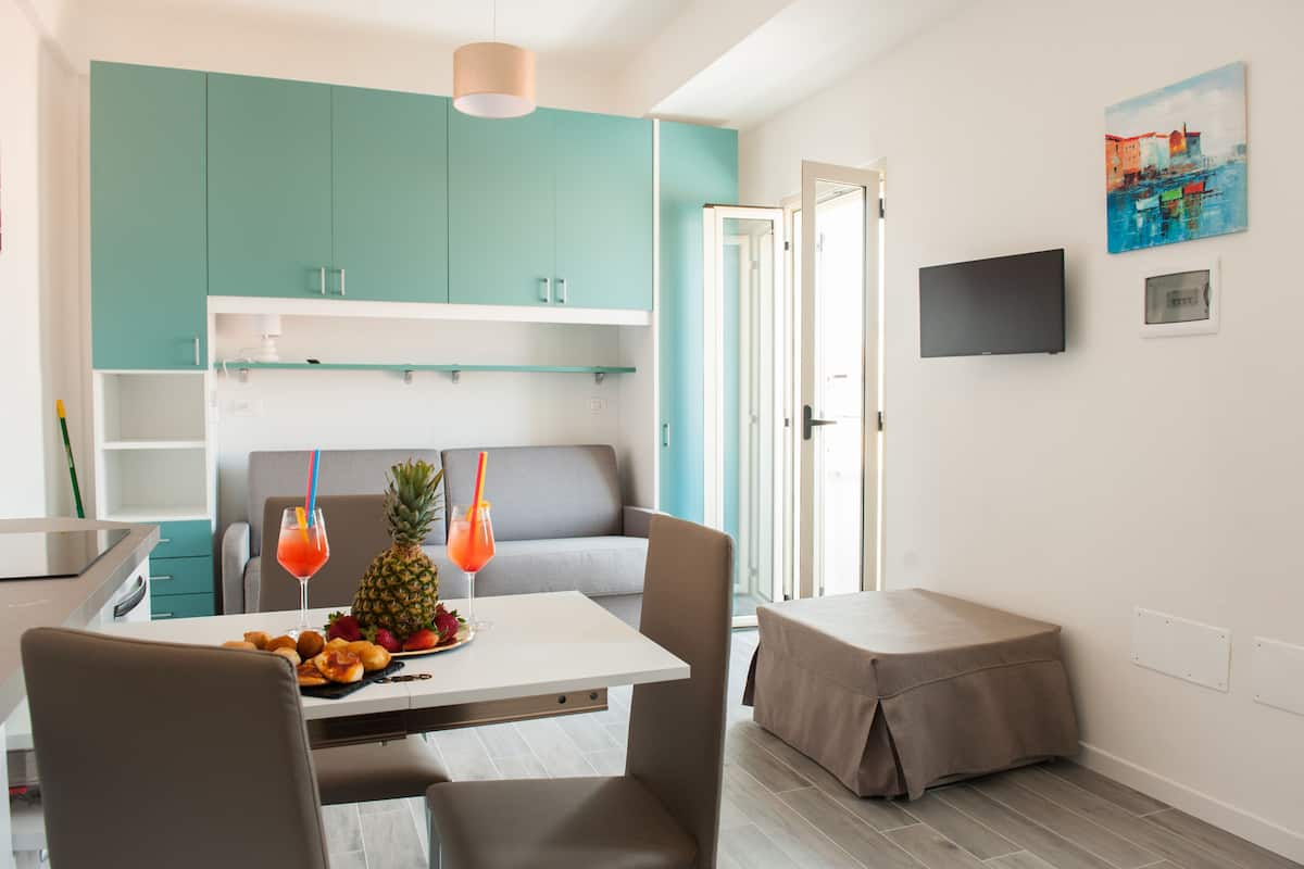Comfort Room, Balcony, Partial Sea View (Creta) | In-room dining