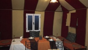 Dining - Bivouac Les Clés de Desert (Rissani)