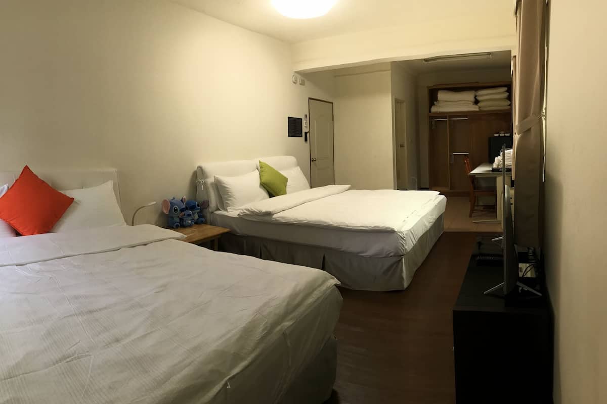 Minibar, blackout curtains, soundproofing