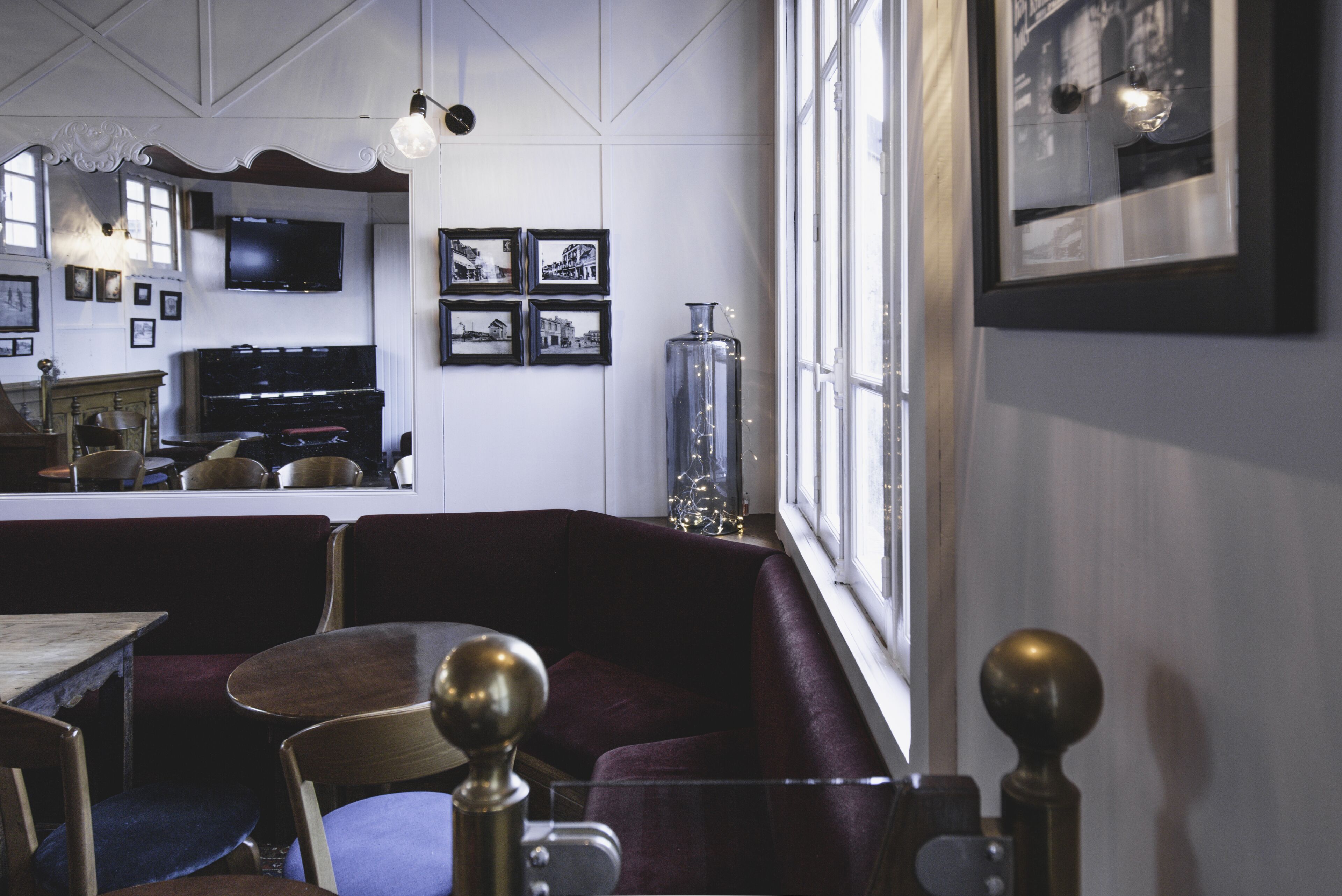 daily continental breakfast (eur 12.5 per person)