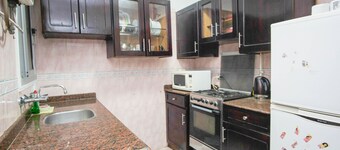 FREE AIRPORT PICK UP beautiful sea view Apt