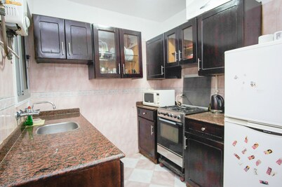 FREE AIRPORT PICK UP beautiful sea view Apt