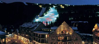 See Fall’s Changing Colors! Relax with Mountain Views, Pool, Hot Tub, Sauna & Ski Resorts Nearby