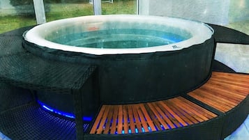 Sauna, Whirlpool