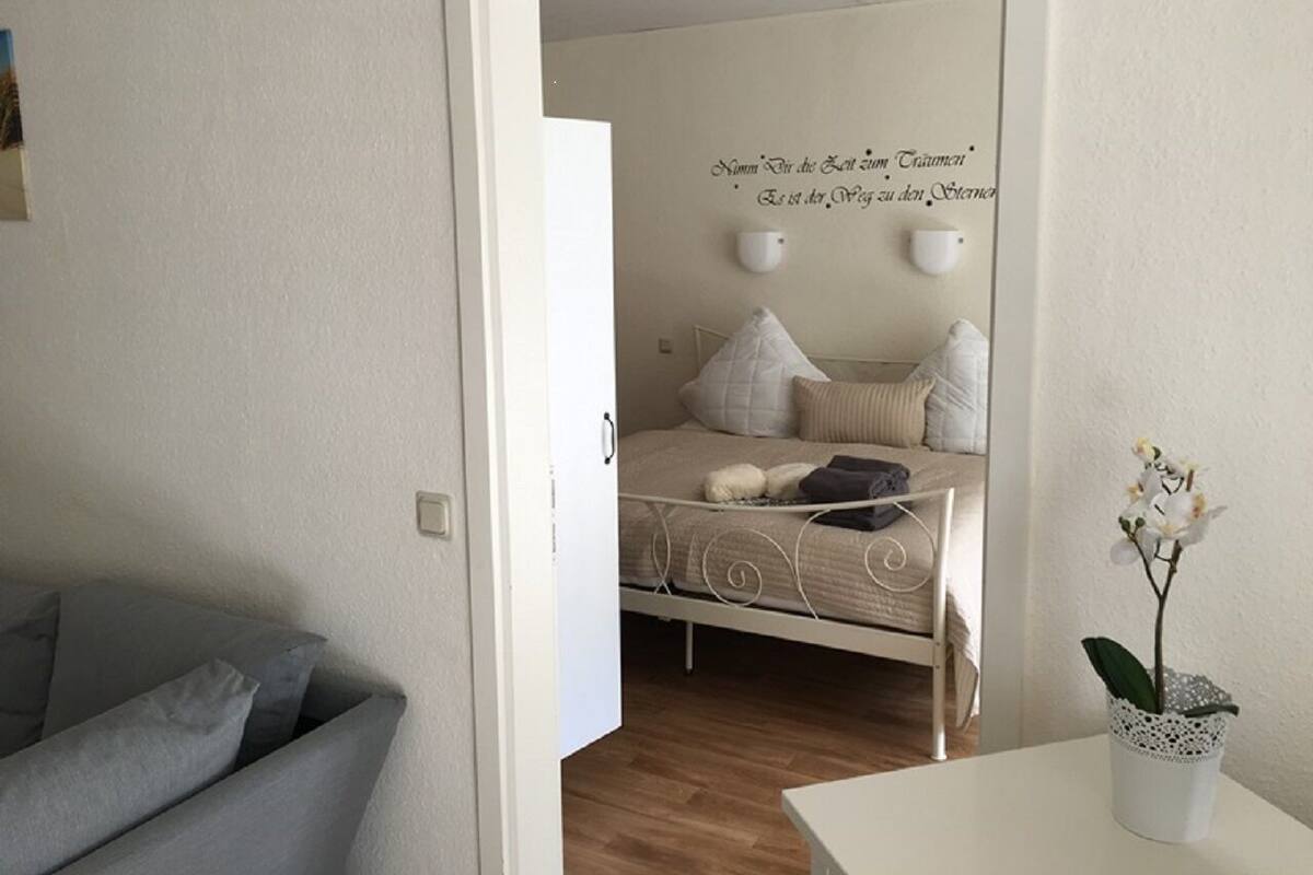 Comfort Bungalow | 1 bedroom, blackout drapes, WiFi (free), bed sheets
