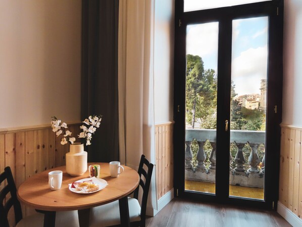 Télévision à écran plat