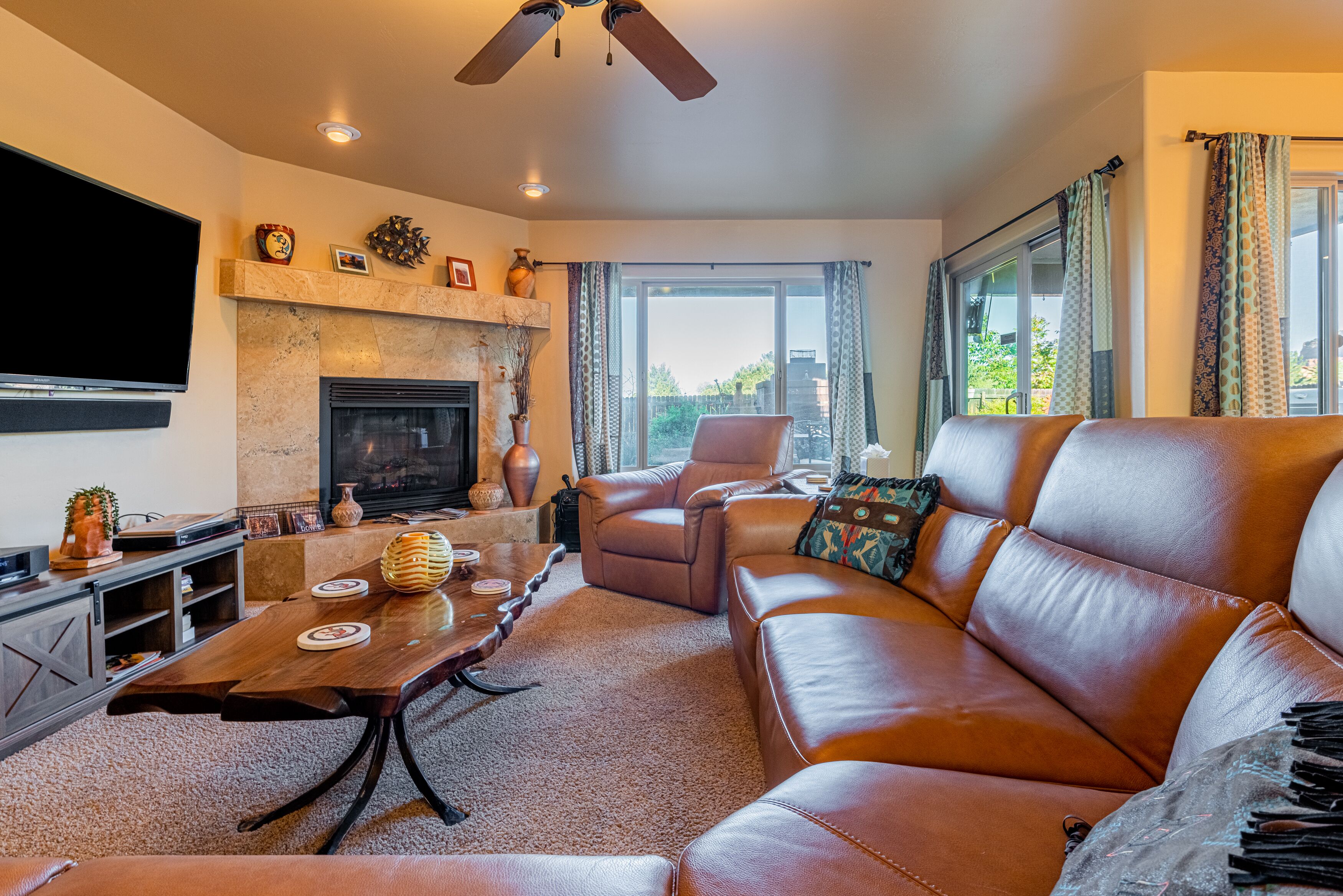 Private Abode Inspired cottage home in Sedona+hot tub+views+quaint & quiet. Close to it all!