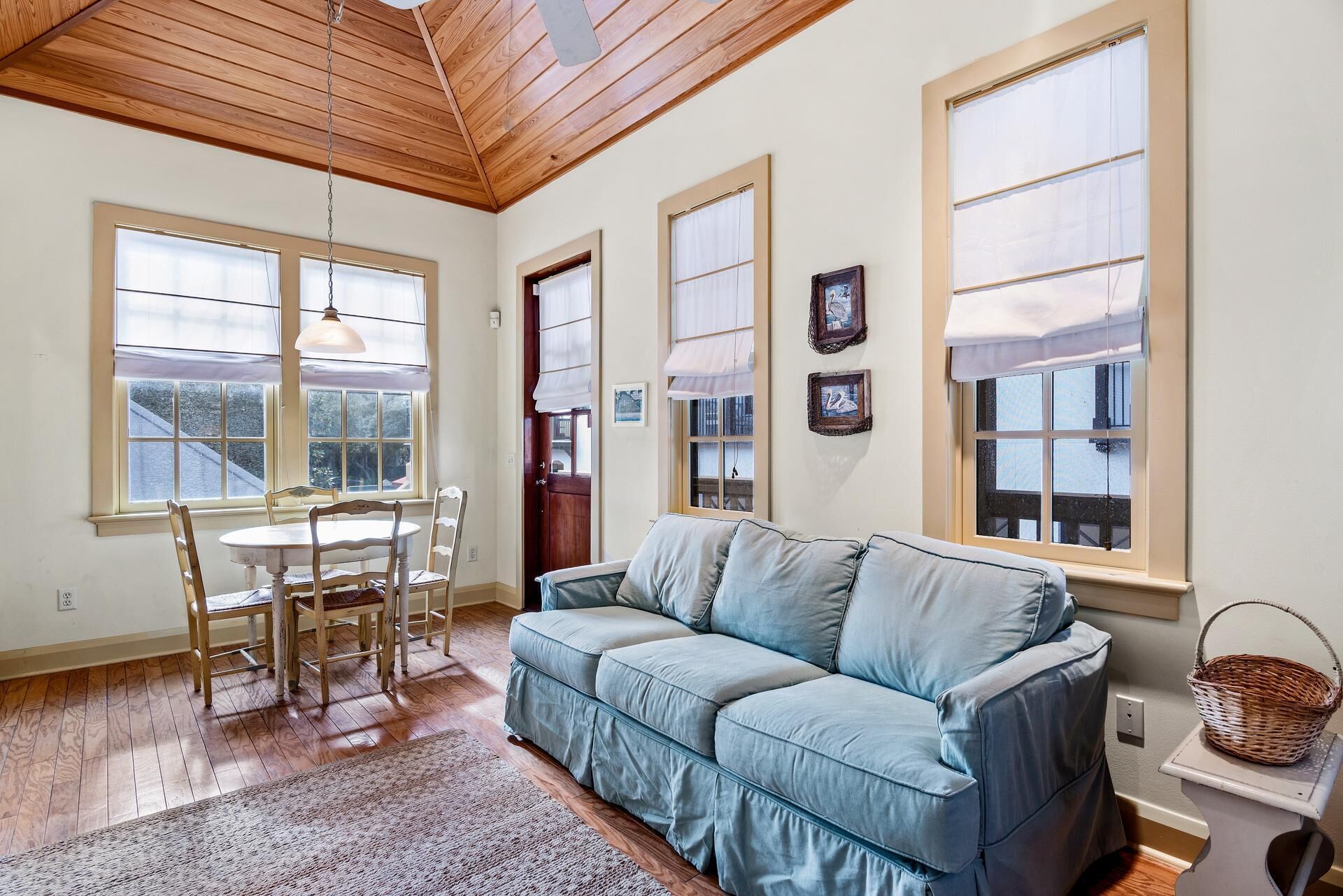 Cozy Carriage Home in the Heart of Rosemary with Community Pools and Parking!