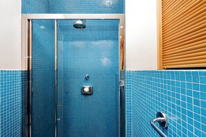 Apartment, 1 Bedroom, Patio | Bathroom shower - Margutta (Rome)