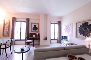 Apartment, 1 Bedroom, Canal View | Living area | 32-inch LCD TV with digital channels, TV - Giudecca Apartment View (Venice)