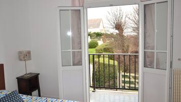 4 soveværelser, skrivebord, strygejern/strygebræt, gratis Wi-Fi