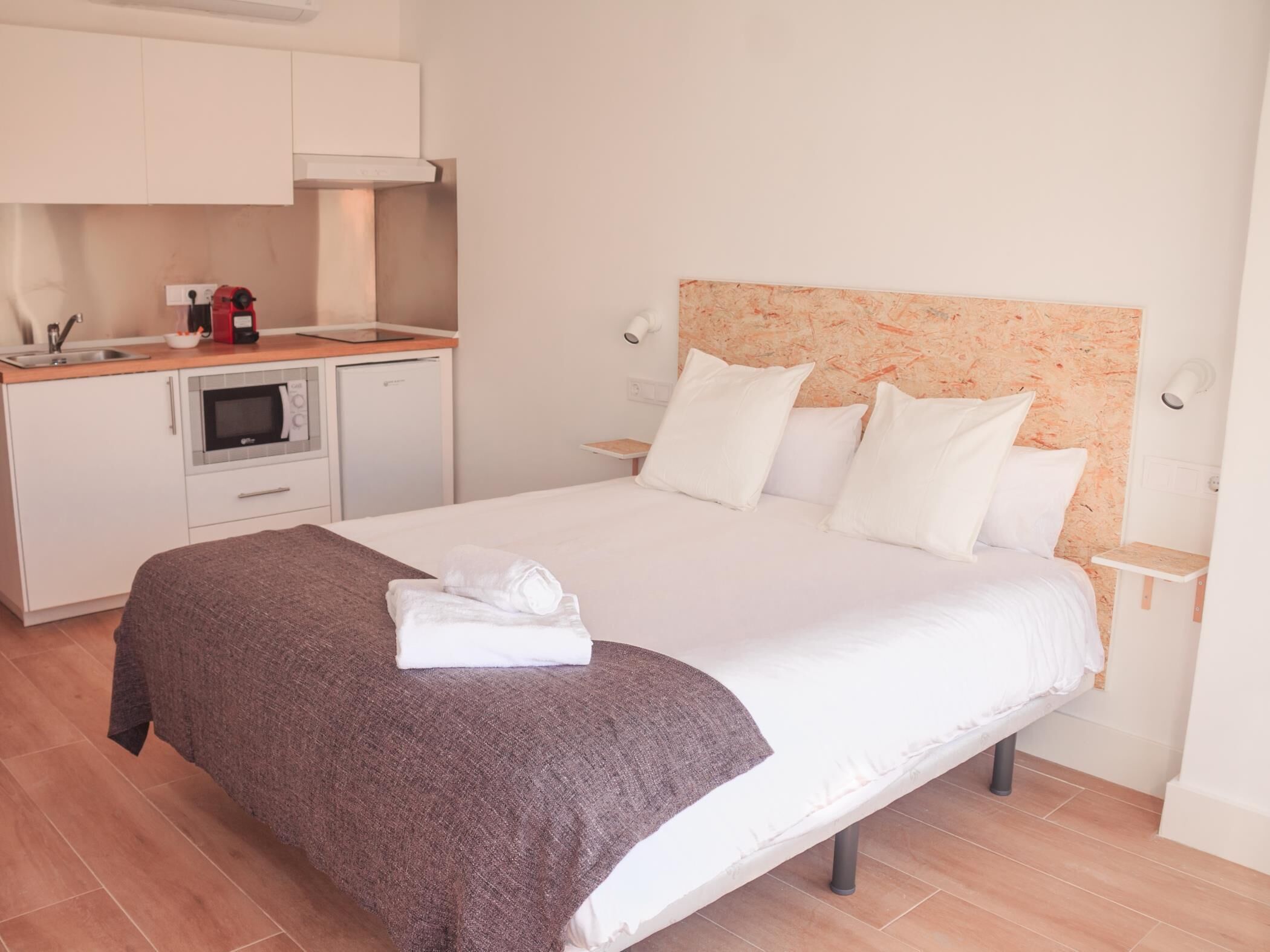 HOMEABOUT LA MERCED STUDIO 11