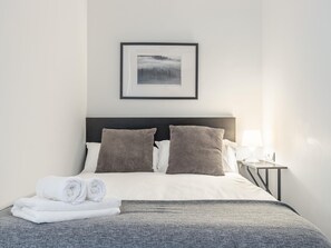 4 bedrooms, iron/ironing board, Internet, bed sheets - HOMEABOUT LA MERCED DUPLEX 16 (4BR 3BT) (Malaga)