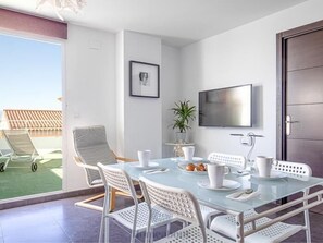 Dining - HOMEABOUT LA MERCED DUPLEX 19 (3BR 2BT) (Malaga)