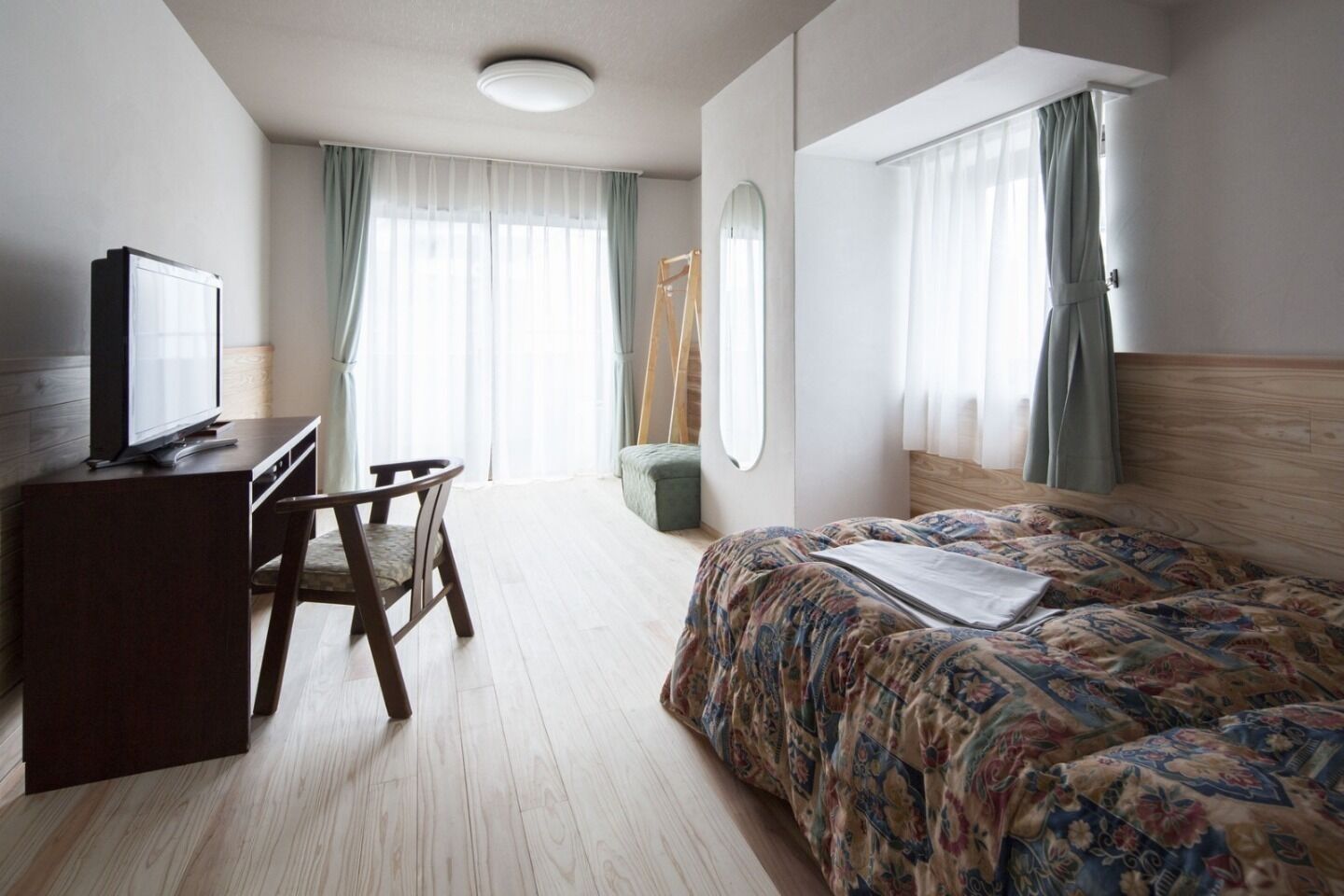 1 chambre, bureau, Wi-Fi gratuit, draps fournis