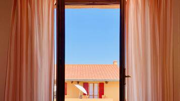 Appartamento Superior, 2 camere da letto, vista cortile | Vista dalla camera