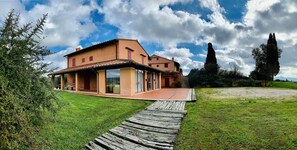 Majoituspaikan julkisivu