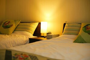 2 chambres, bureau, fer et planche à repasser, Wi-Fi gratuit