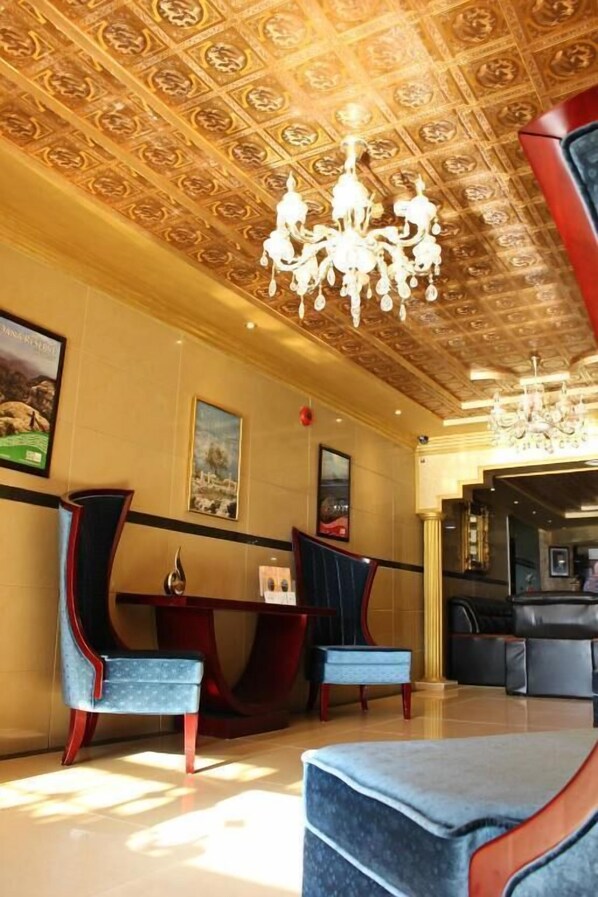 Interior entrance - Rana Palace (Amman)