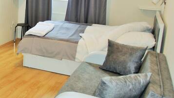 1 habitación, wifi gratis y ropa de cama