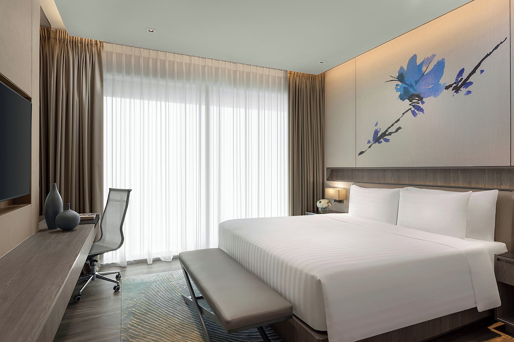 Minibar, in-room safe, individually decorated, individually furnished