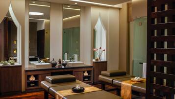 Couples treatment rooms, body scrubs, facials, reflexology