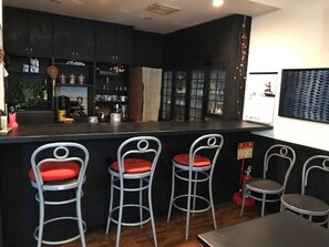 Bar (på overnattingsstedet)