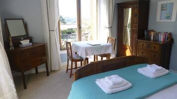 Standaard tweepersoonskamer | Babybedden (toeslag), extra bedden (toeslag), gratis wifi, beddengoed